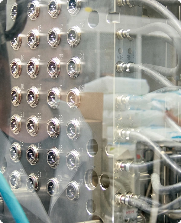 Moule pour injection plastique